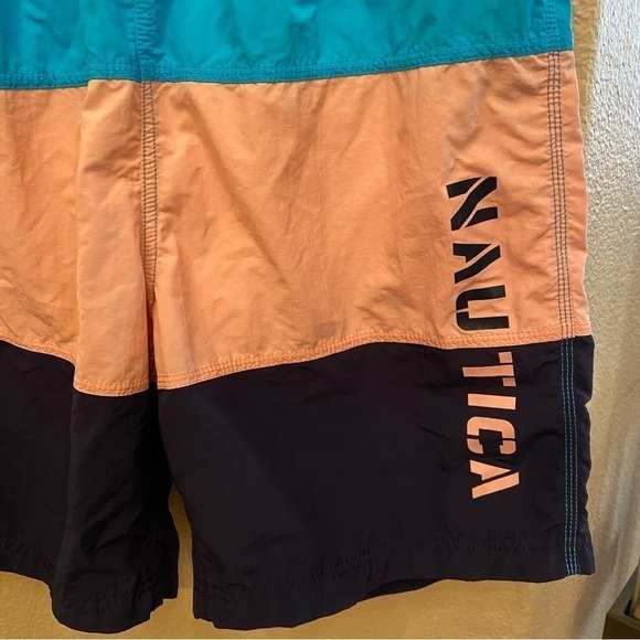 NAUTICA Men Color Block Swim Trunk Shorts Size Medium - Picture 3 of 7